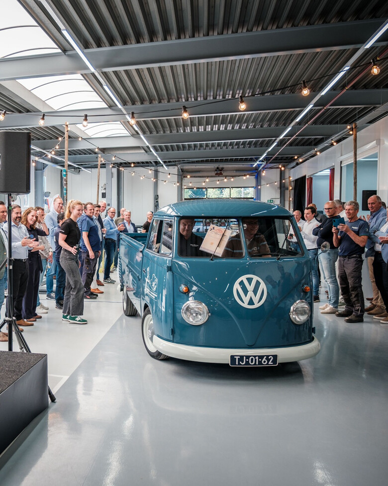 Den Elzen Schadeplein opening VW T1