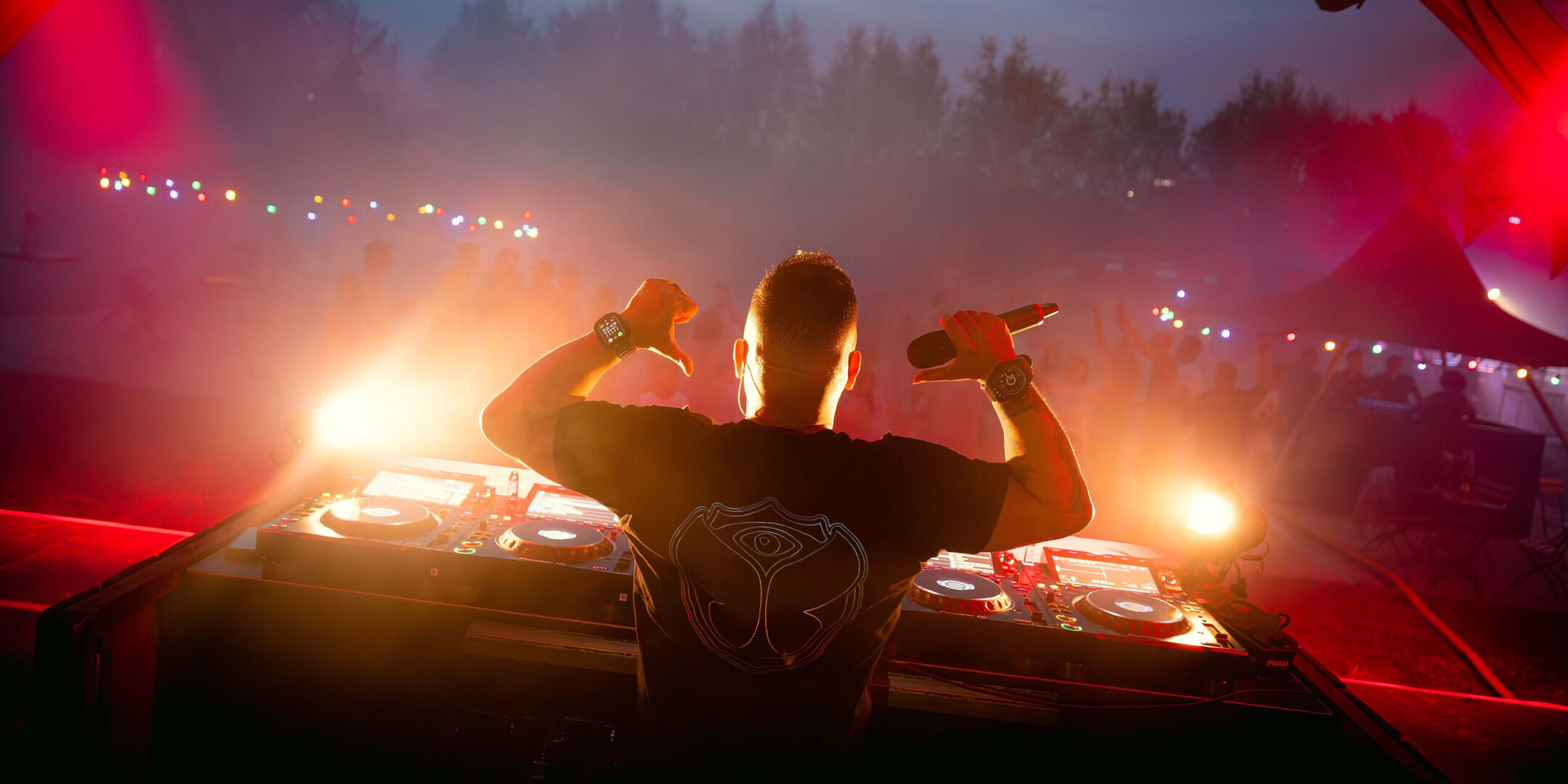 Bedrijfestival-afsluiten-met-DJ