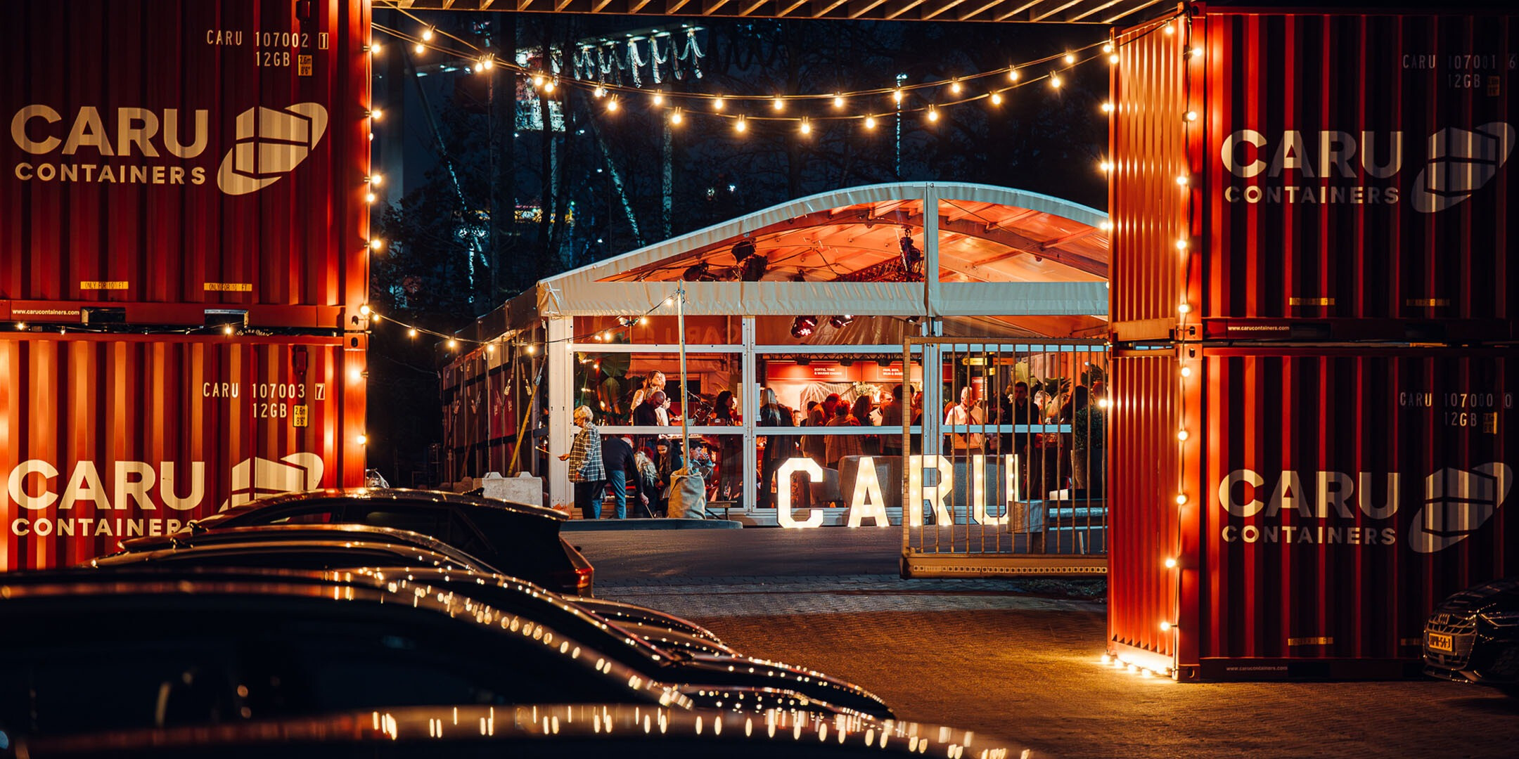 CARU_Opening_Raad Daad_Tent_containers