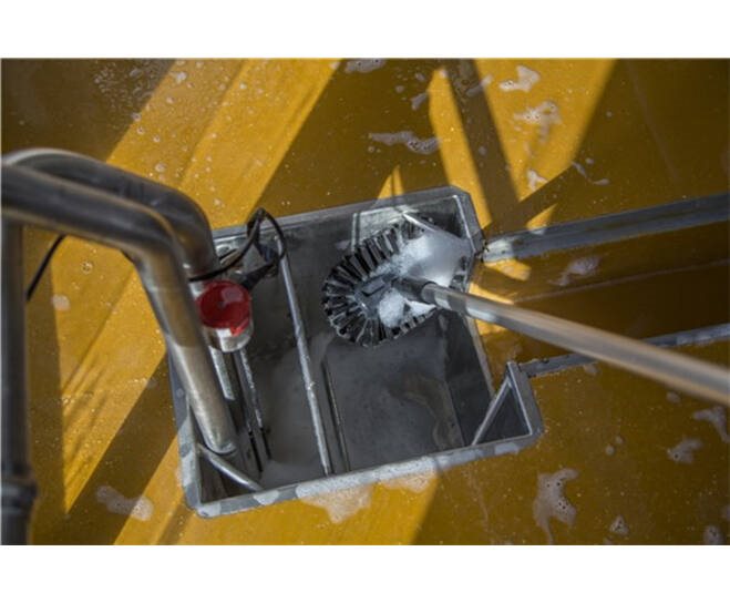 0041489_vikan-hygiene-7037-1-tankborstel-hard-21cm