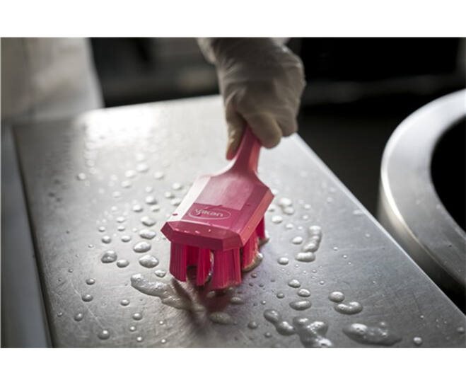 0041519_vikan-ust-4179-1-handborstel-harde-vezels-korte-steel-70x260mm