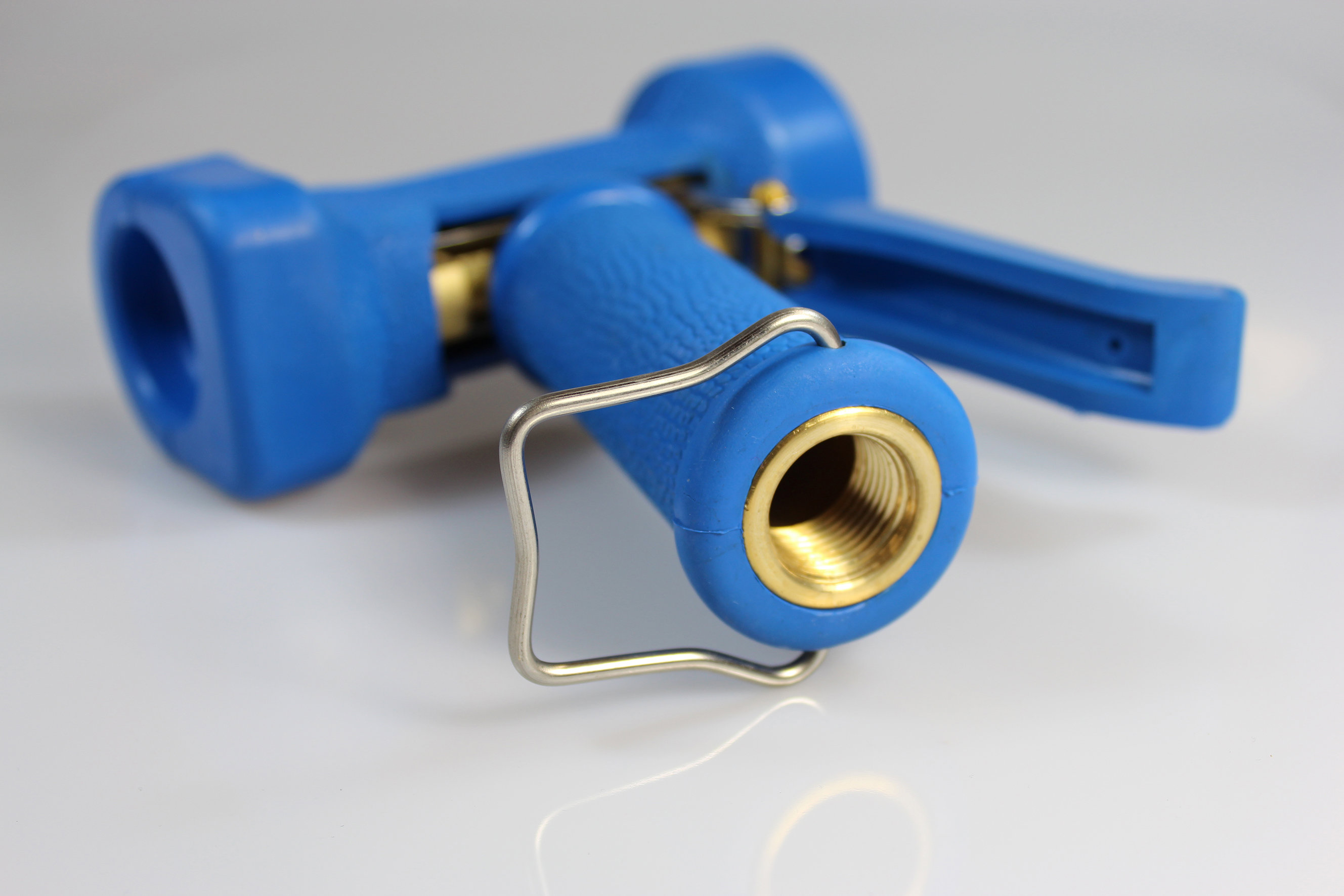 0071221_vikan-93244-heavy-duty-waterpistool-rood-25bar