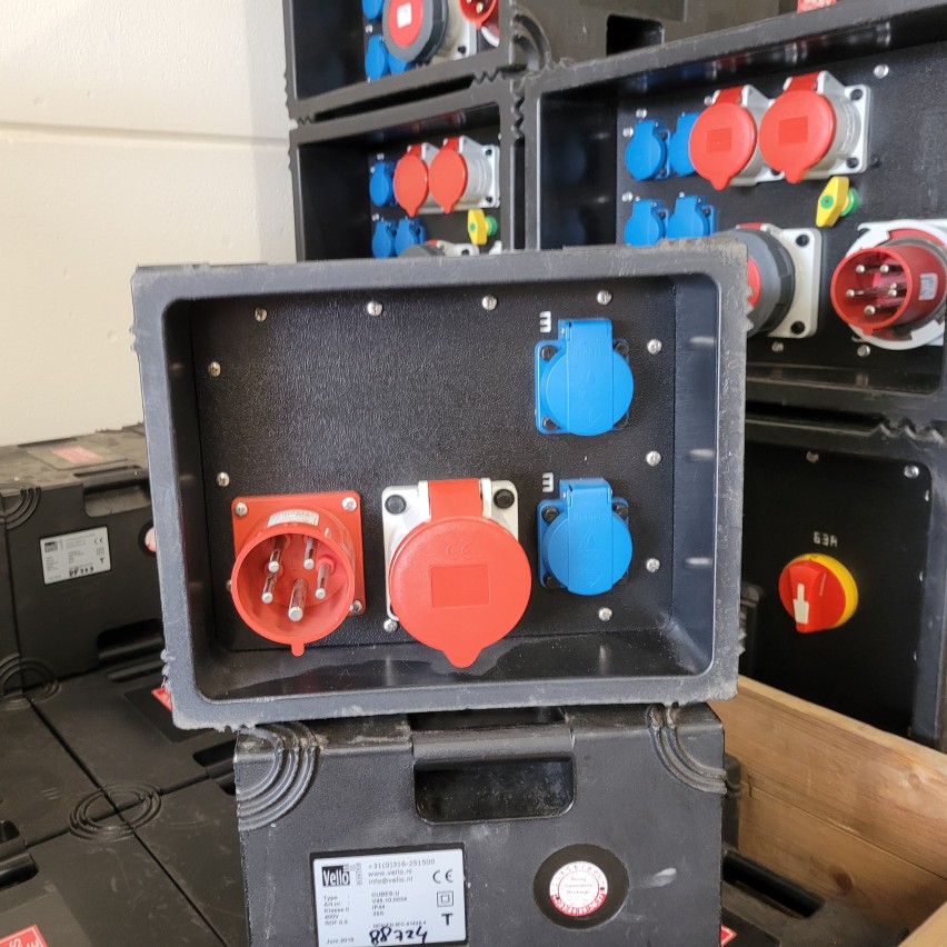 Verdeelkast 32A compact 2