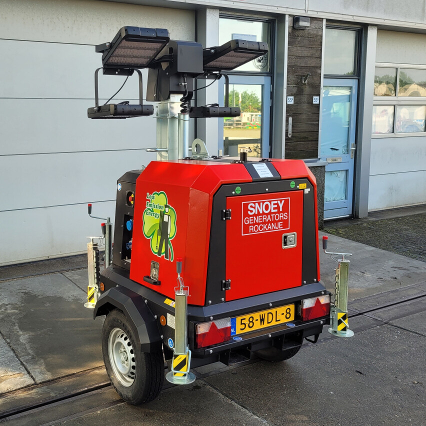 Mobiele Lichtmastwagen 4x320W LED 4