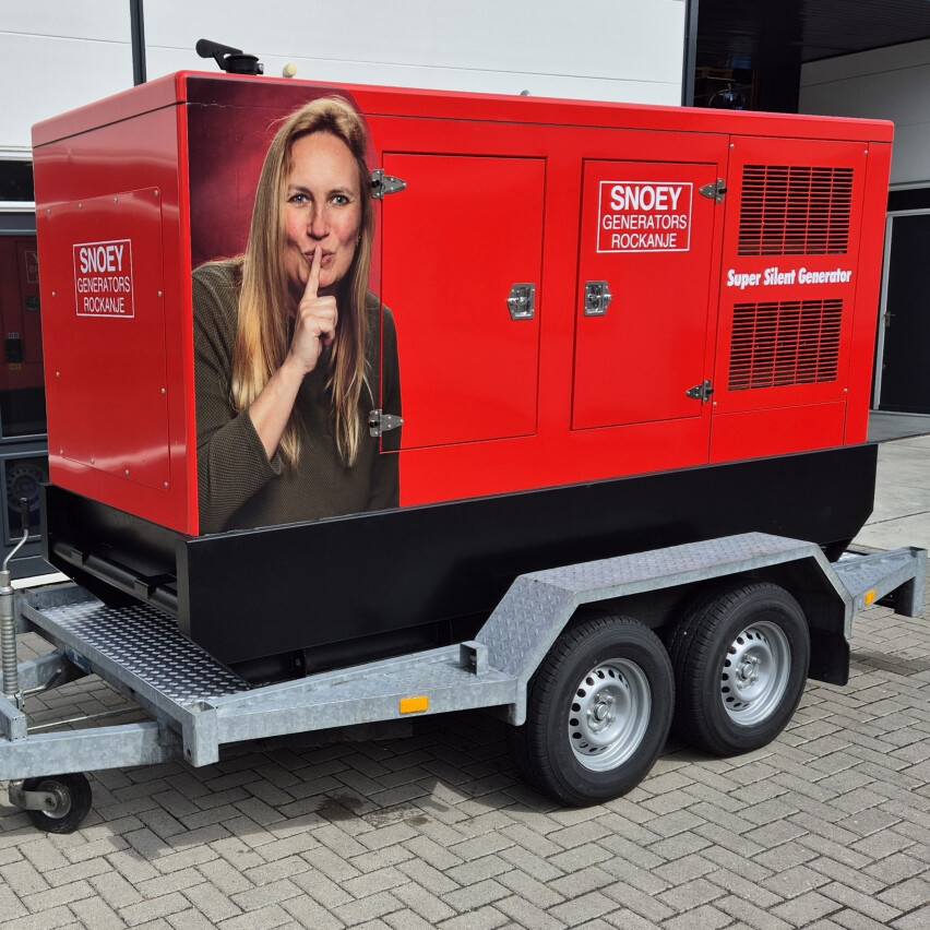 Generatorset 100 kVA mobiel Super Silent 2