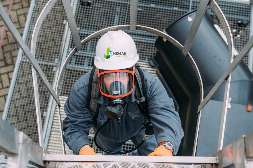 Wat is een ademluchtdrager en wanneer heb je adembescherming nodig?