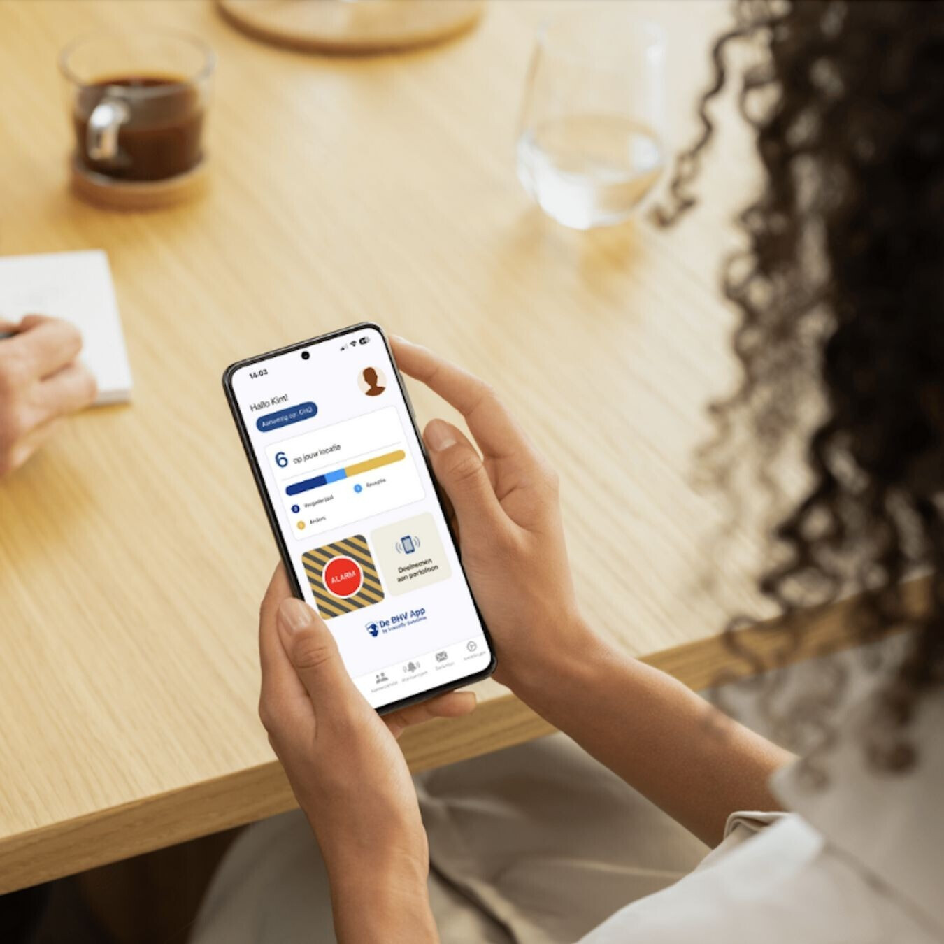 BHV’er gebruikt de StandBy App voor alarmering en overzicht binnen de BHV-organisatie.