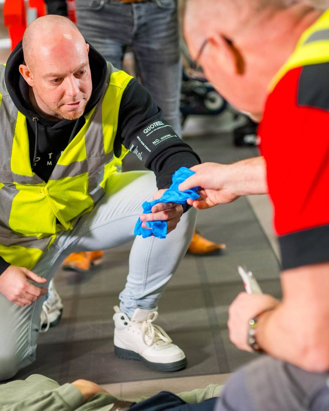 Inprevo bespreekt welke BHV training zorg past bij een zorgorganisatie.