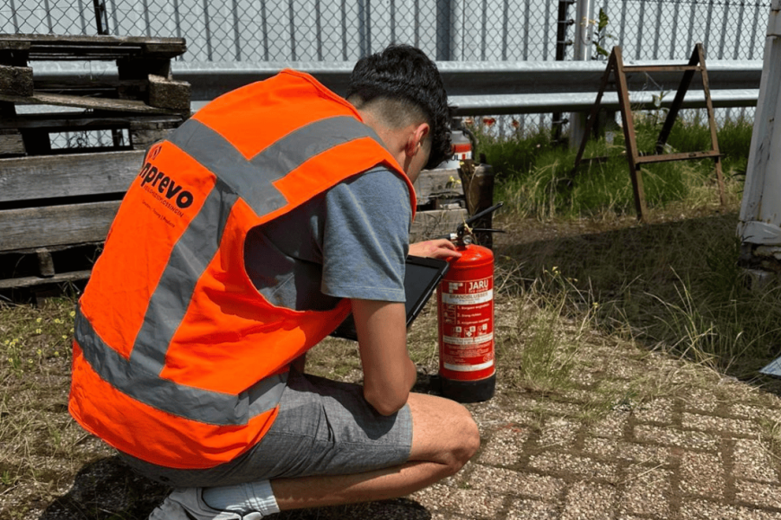 Stage bij Inprevo: Diako Ola aan de slag met bouwkunde en brandveiligheid