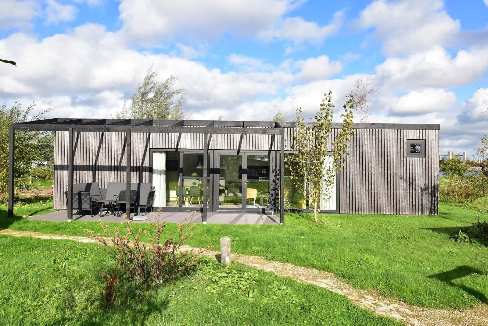 Lodge Meadow 6 Buiten