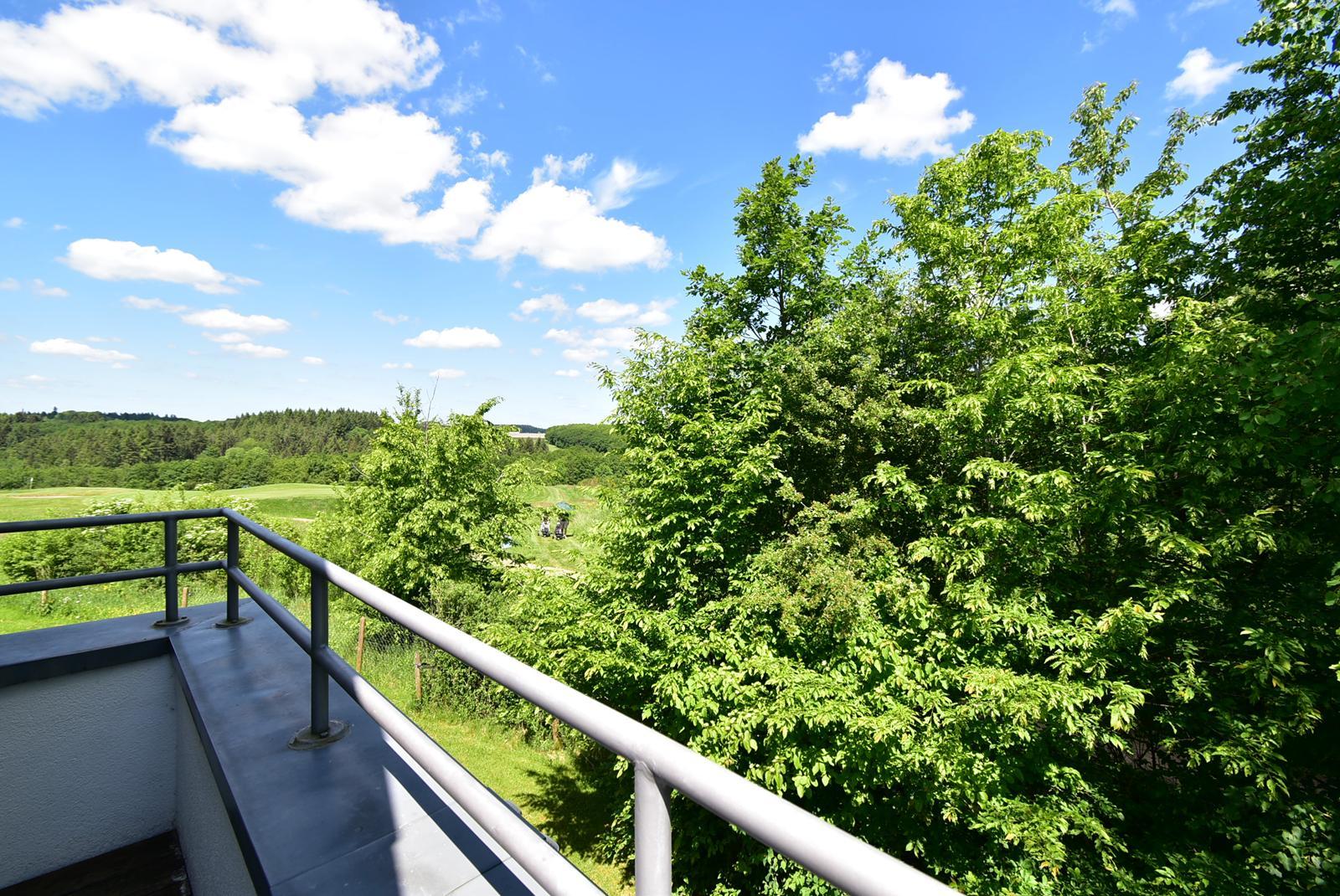kopen-vrijstaande-vakantiewoning-cochem-tweede-slaapkamer-verdieping-en-sfeer-recreatieadviseurs-vakantiehuistekoop-nl.jpg3.JPG