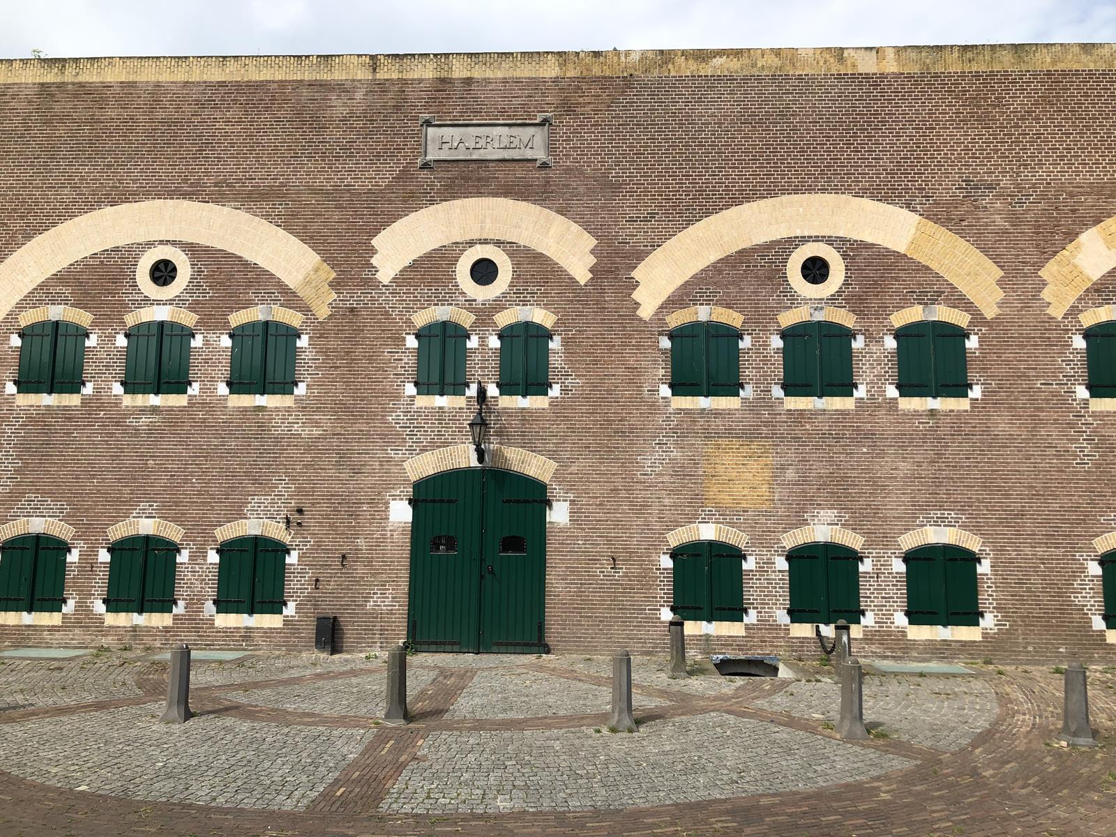 Hellevoetsluis Cape Helius Algemeen 06.JPG