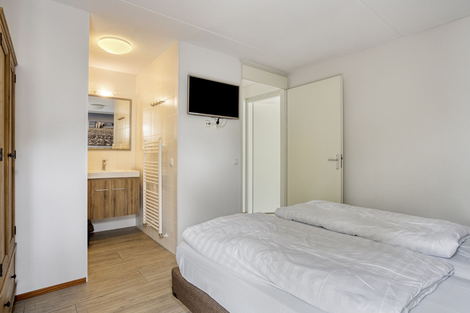 kopen-vrijstaande-vakantiewoning-ouddorp-vakantiehuistekoop-nl.jpg022010.jpg