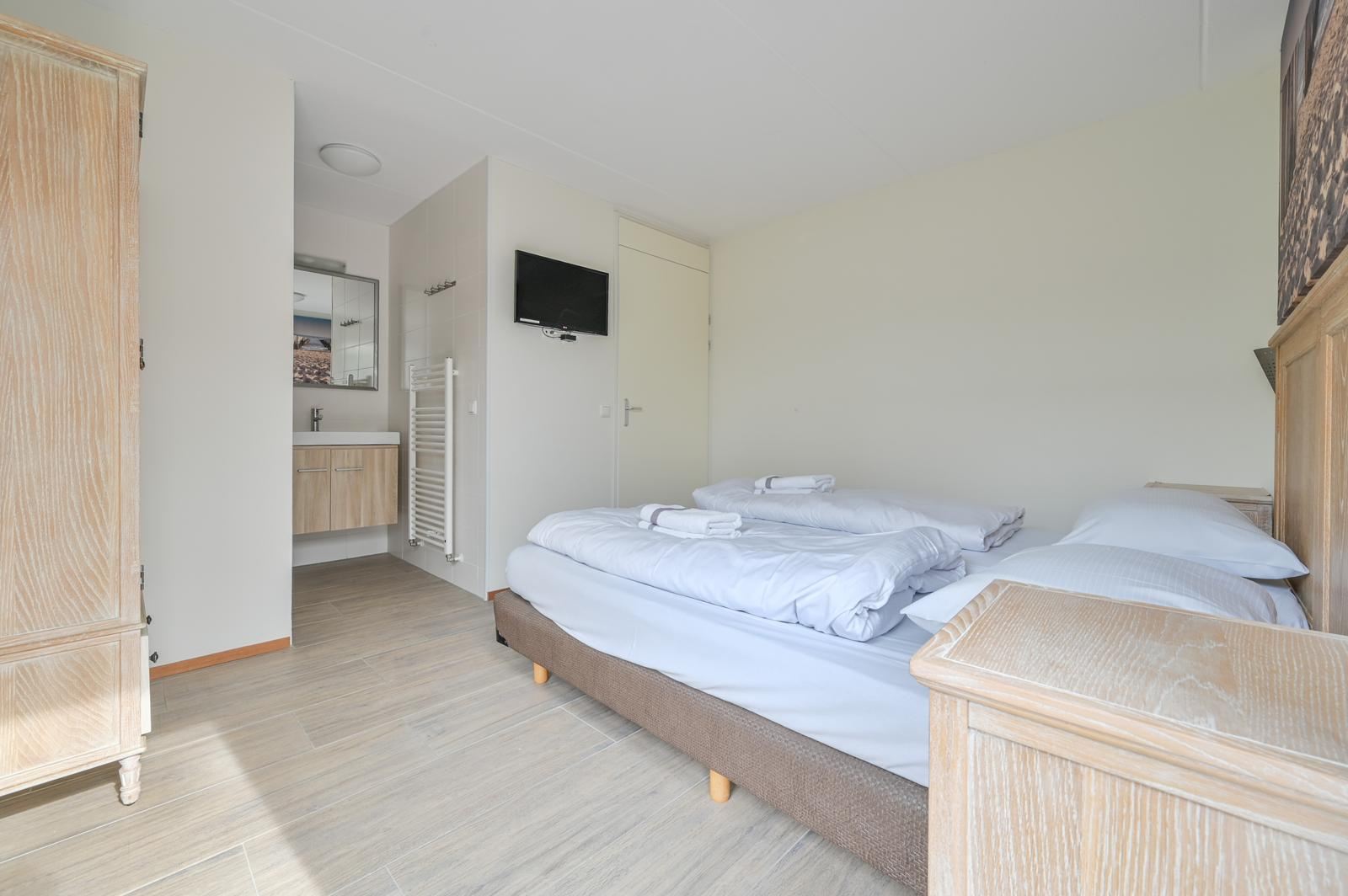 kopen-vakantievilla-ouddorp-recreatieadviseurs-vakantiehuistekoop-nl.webp002.jpg