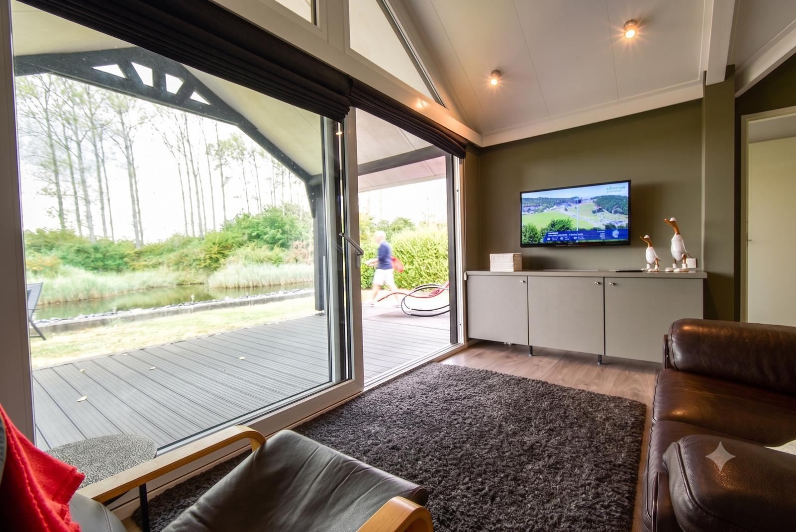 Kopen-vakantiewoning-Zeeland-Kattendijke-vakantiehuistekoop-nl.webp012.jpg