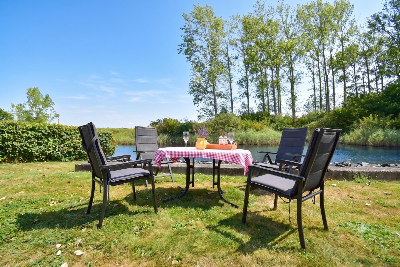 Kopen-vakantiewoning-Zeeland-Kattendijke-vakantiehuistekoop-nl.webp003.jpg