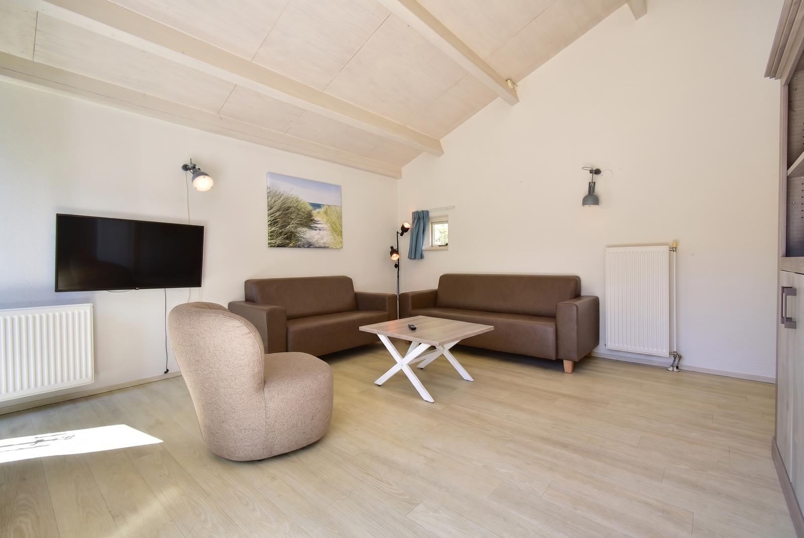 Kopen-Vakantiehuis-Holland-'s-Gravenhage-vakantiehuistekoop-nl.webp012.jpg