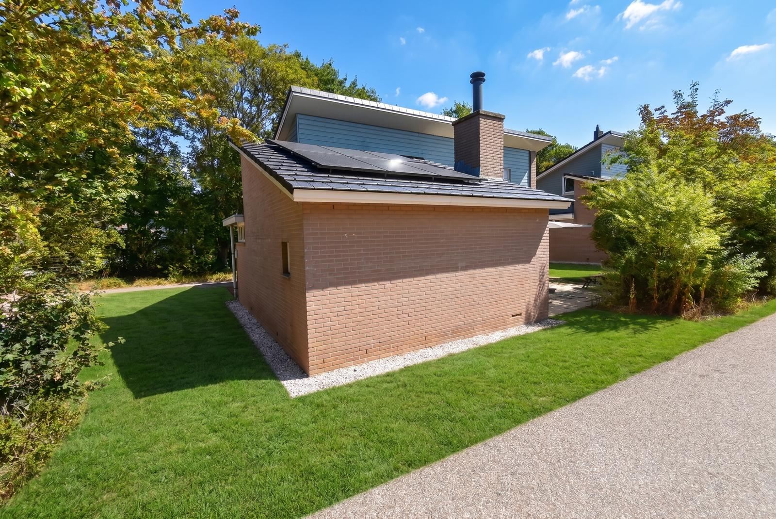 Kopen-Vakantiehuis-Holland-'s-Gravenhage-vakantiehuistekoop-nl.webp001.jpg