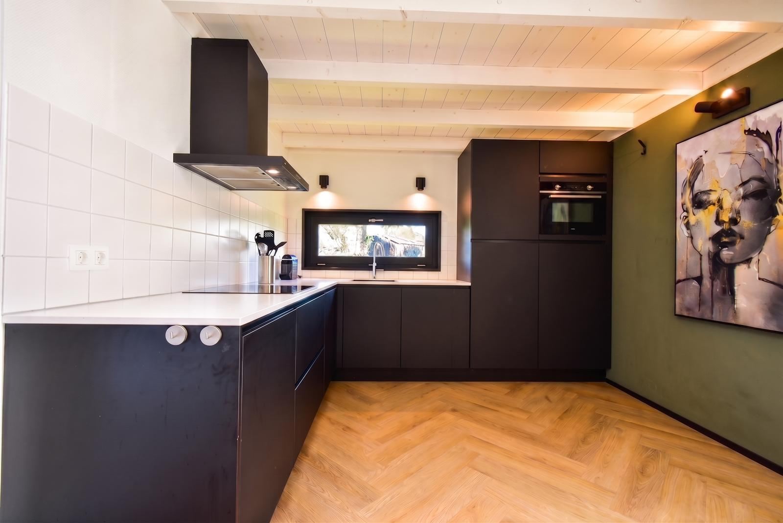 Kopen-Vakantiehuis-Nederland-Brielle-vakantiehuistekoop-nl.webp008.jpg