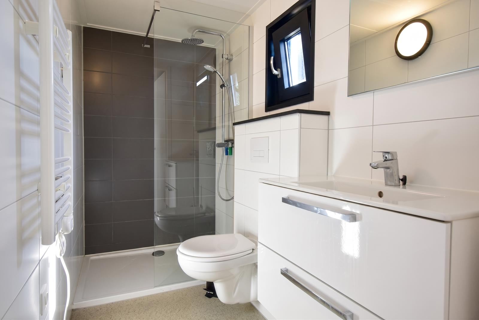 Kopen-Vakantiehuis-Nederland-Brielle-vakantiehuistekoop-nl.webp025.jpg