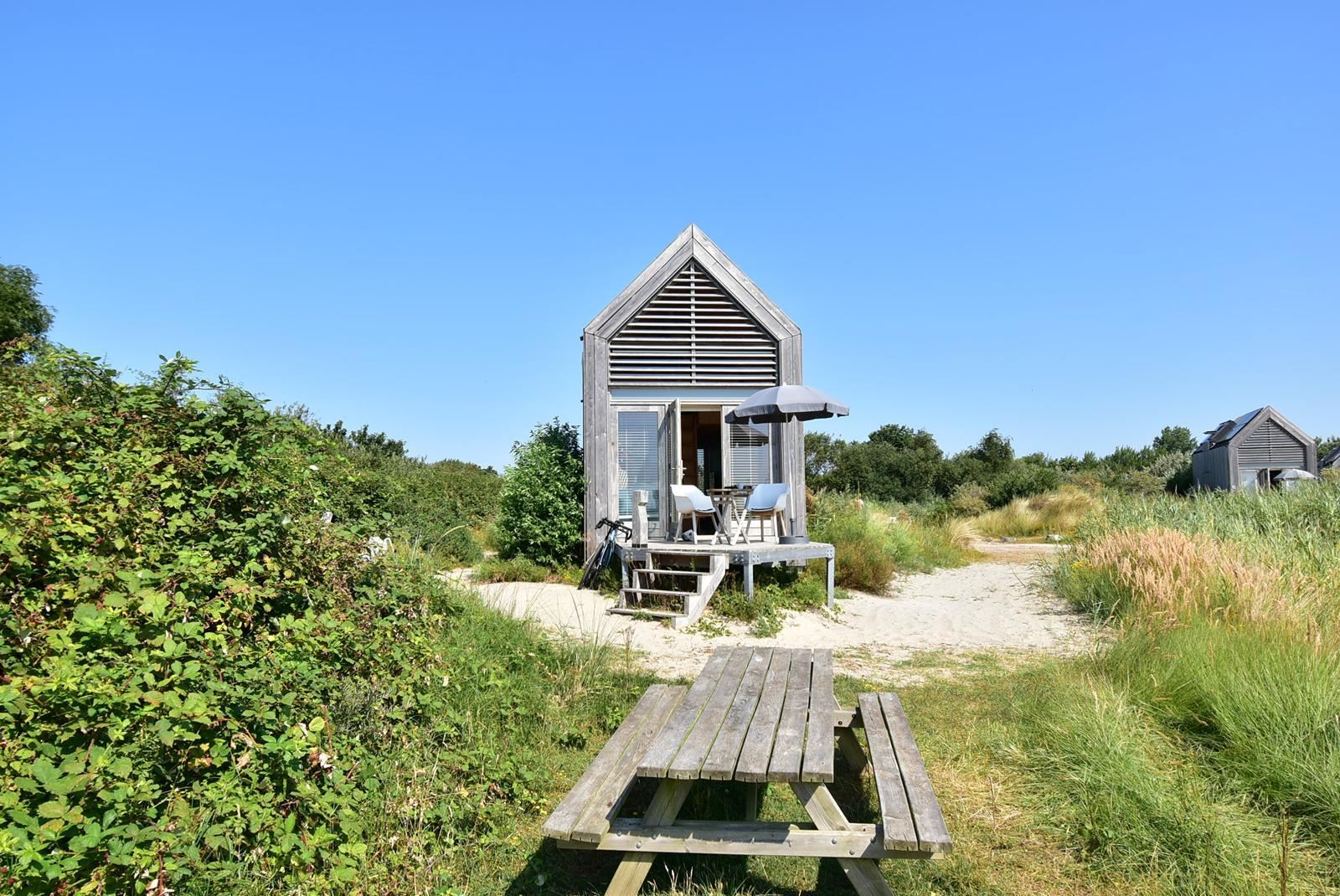 Kopen-Vakantiehuis-Nederland-Ouddorp-aan-het-water-vakantiehuistekoop-nl.webp005.jpg