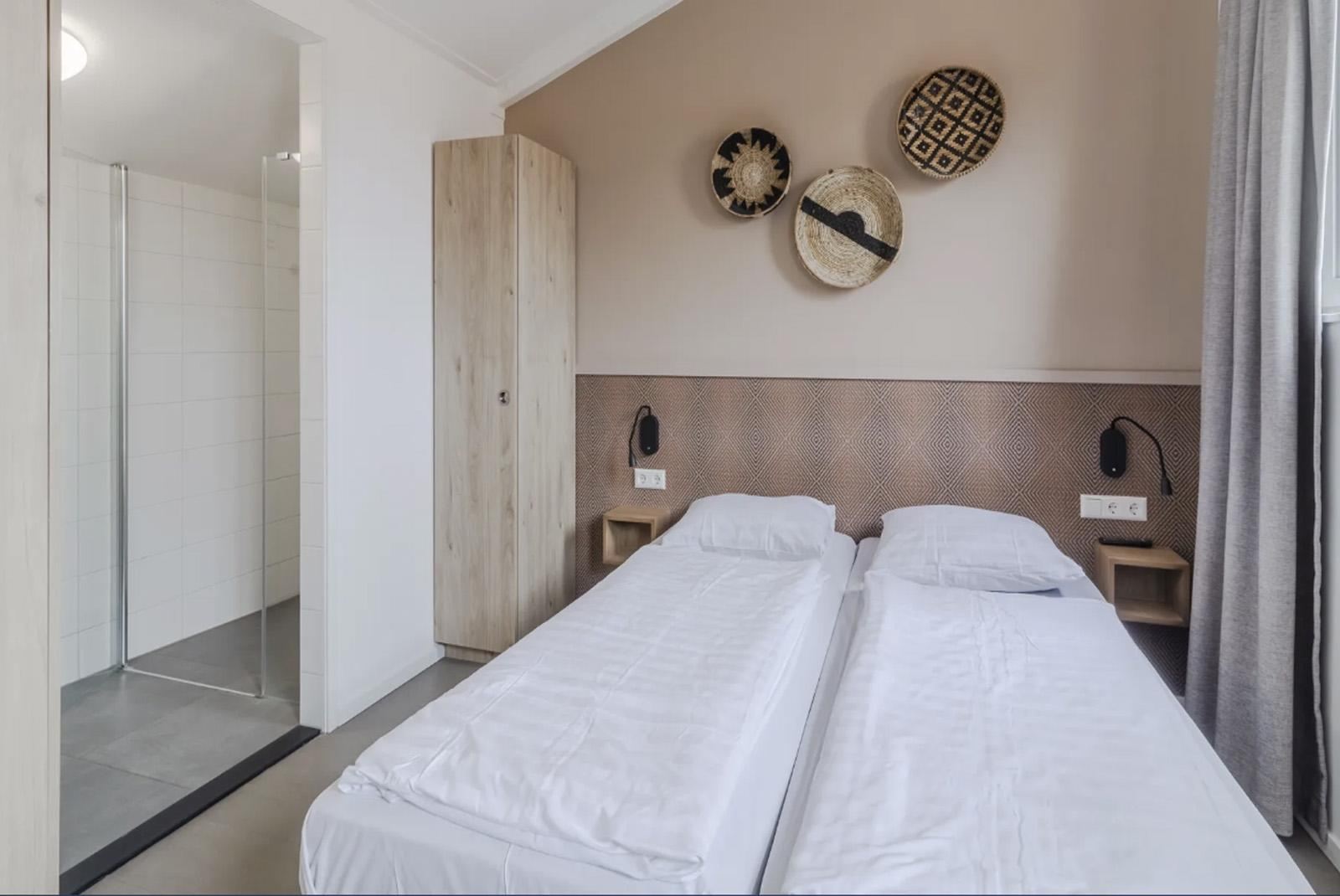 Kopen-Vakantiehuis-Nederland-Noordwijkerhout-vakantiehuistekoop-nl.webp003.jpg