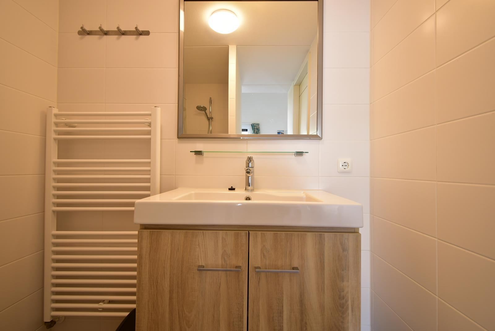 kopen-vrijstaande-vakantiewoning-ouddorp-achterzijde-terras-hoofdfoto-vakantiehuistekoop-nl-prins-en-prins-makelaardij.jpg034.jpg