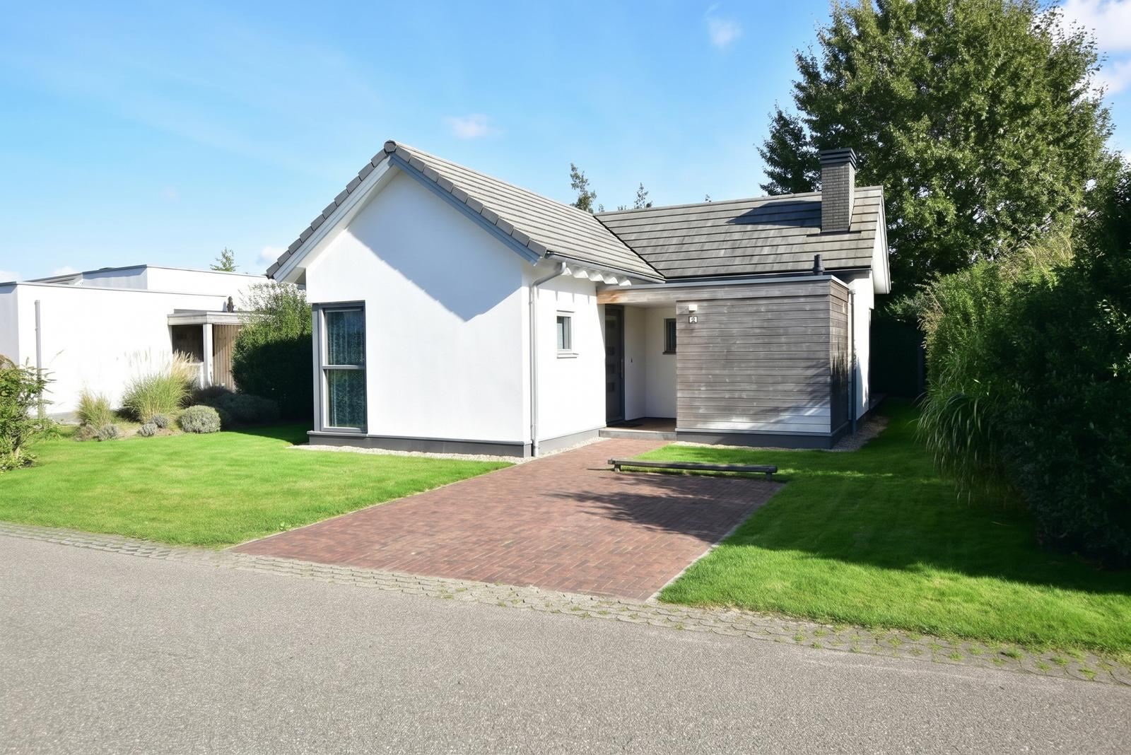 kopen-vrijstaande-vakantiewoning-ouddorp-achterzijde-terras-hoofdfoto-vakantiehuistekoop-nl-prins-en-prins-makelaardij.jpg002.jpg