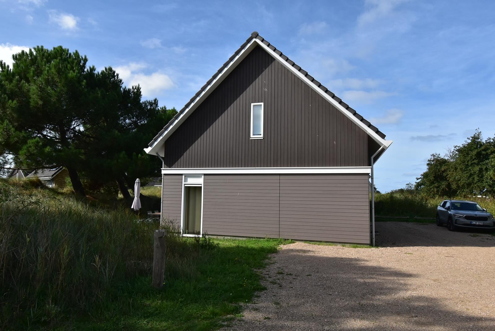 kopen-twee-onder-een-kap-ouddorp-exterieur-voorgevel-duinpark-vakantiehuistekoop-nl-prins-en-prins-makelaardij.jpg004.jpg