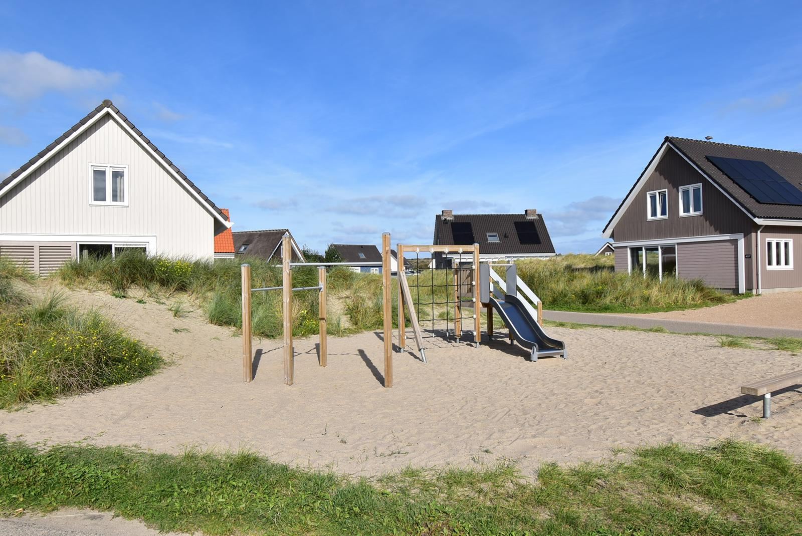 kopen-twee-onder-een-kap-ouddorp-park-duinpark-omgeving-vakantiehuistekoop-nl-prins-en-prins-makelaardij.jpg009.jpg