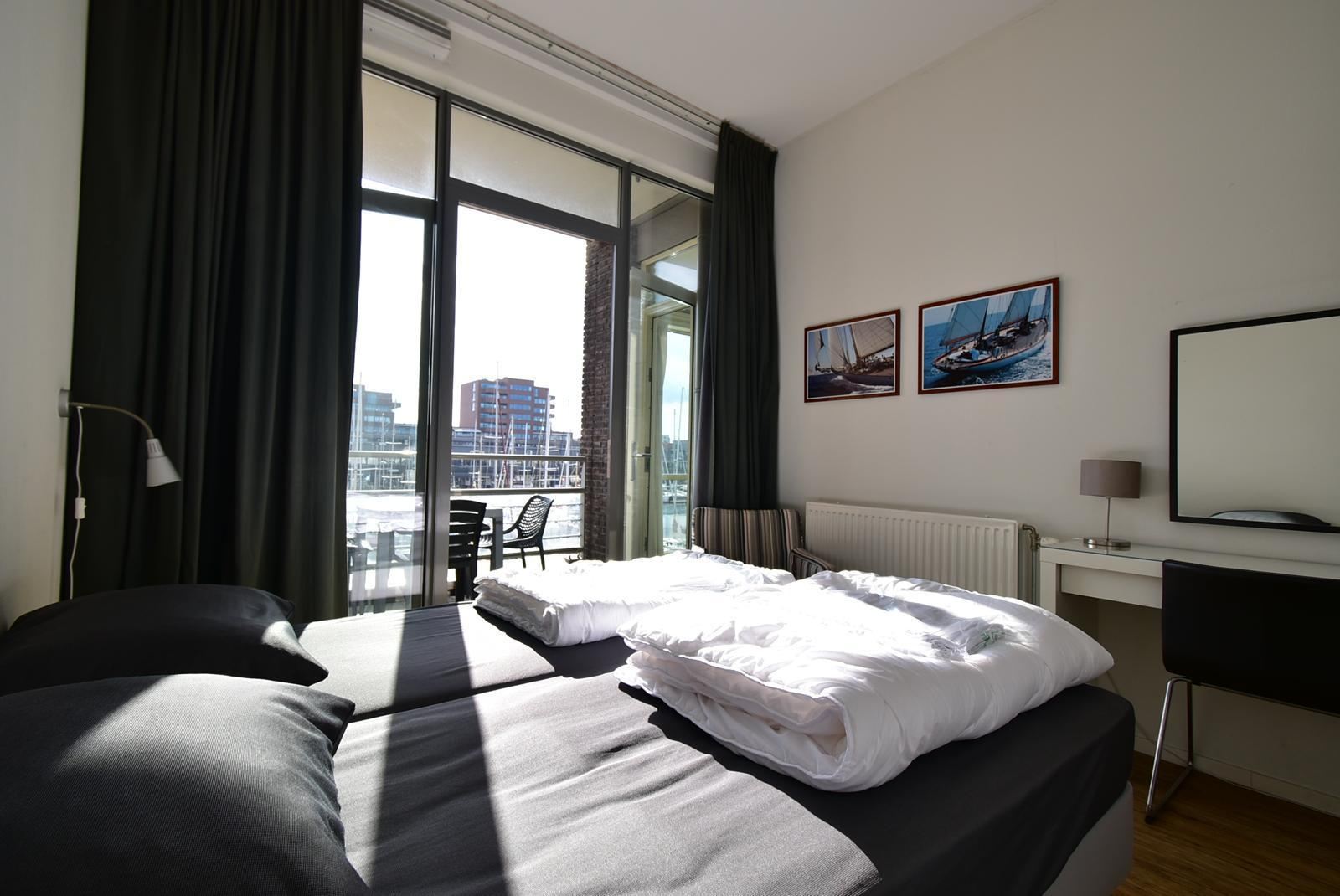 kopen-appartement-scheveningen-dubbele-bestemming-havenzicht-parkeergarage-vakantiehuistekoop.jpg25.jpg
