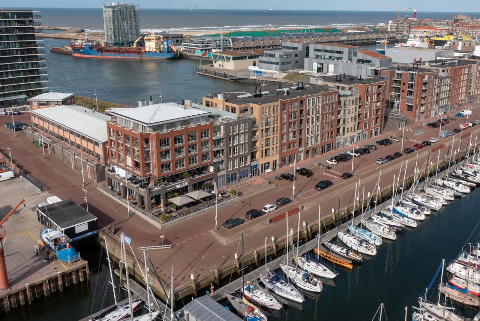 kopen-appartement-scheveningen-dubbele-bestemming-havenzicht-parkeergarage-vakantiehuistekoop.jpg38.jpg