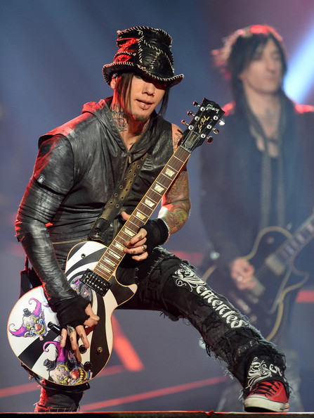 DJ Ashba