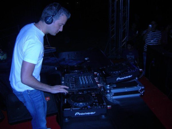 Robbie Rivera