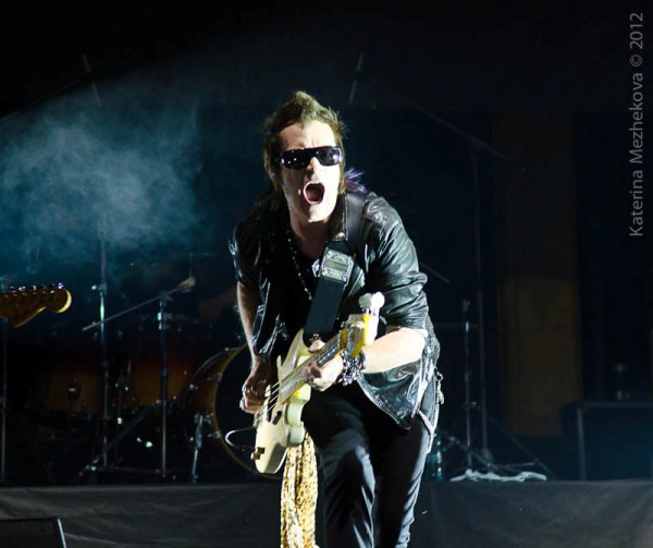 Glenn Hughes