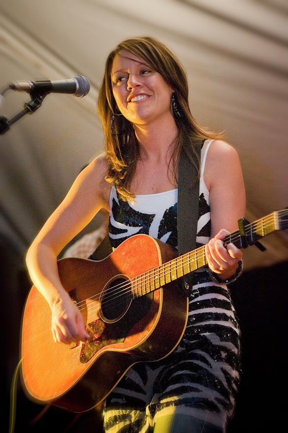 Hillary Lindsey