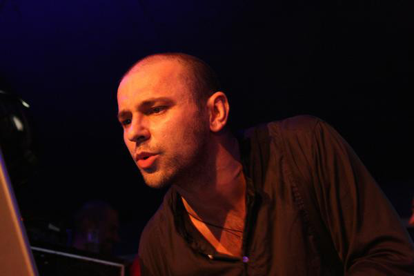 Henrik Schwarz