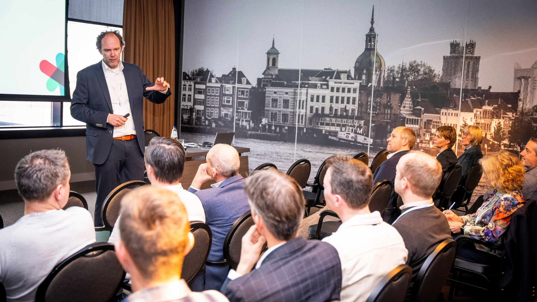 HR-eventDordt25-beelduitzending_121