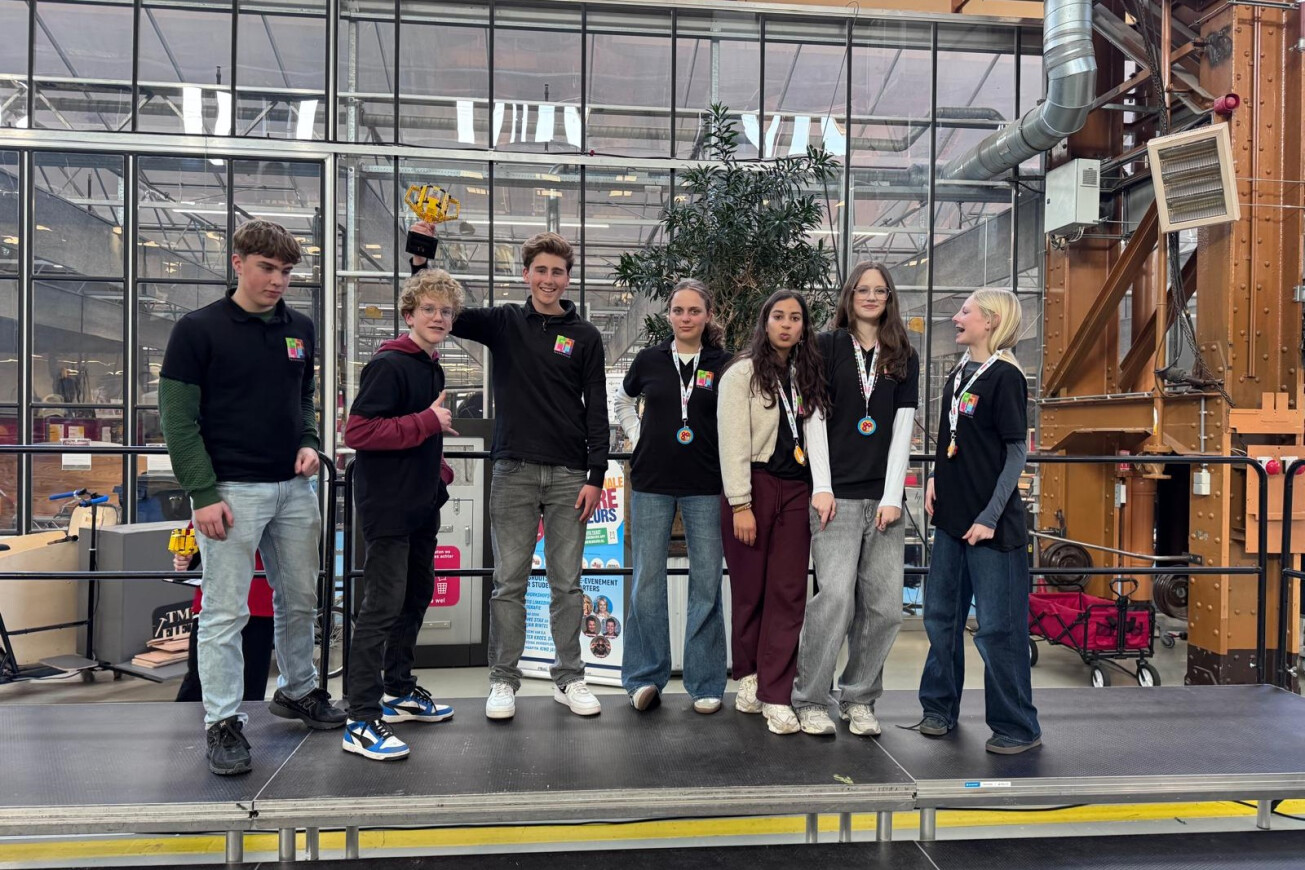 Technasiumleerlingen PM winnen prijs tijdens regiofinale FLL