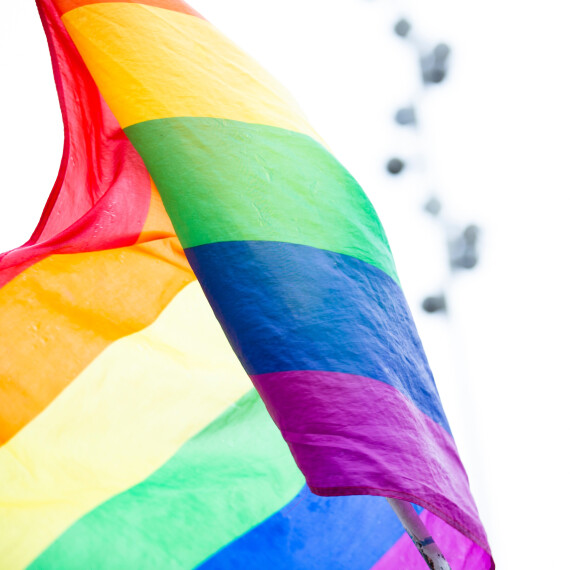 Regenboogverklaring met oproep tot excuses van kerken en christenen online