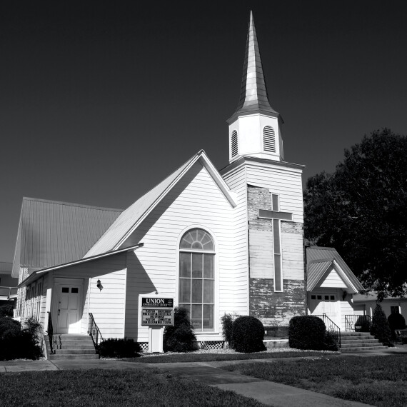 Amerikaans onderzoek: jonge vrouwen verlaten de kerk