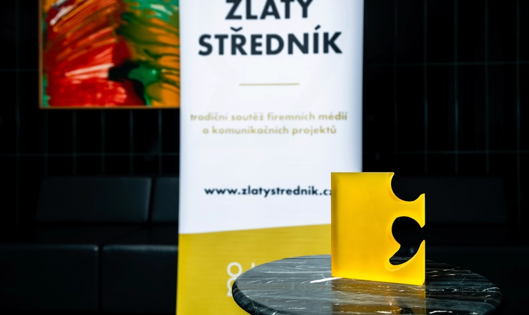 Ceny Zlatého středníku si odnáší Česká televize či L'Oréal, agenturou roku je opět Svengali. PR Klub oznámil přejmenování na Asociaci strategické komunikace a vztahů s veřejností.