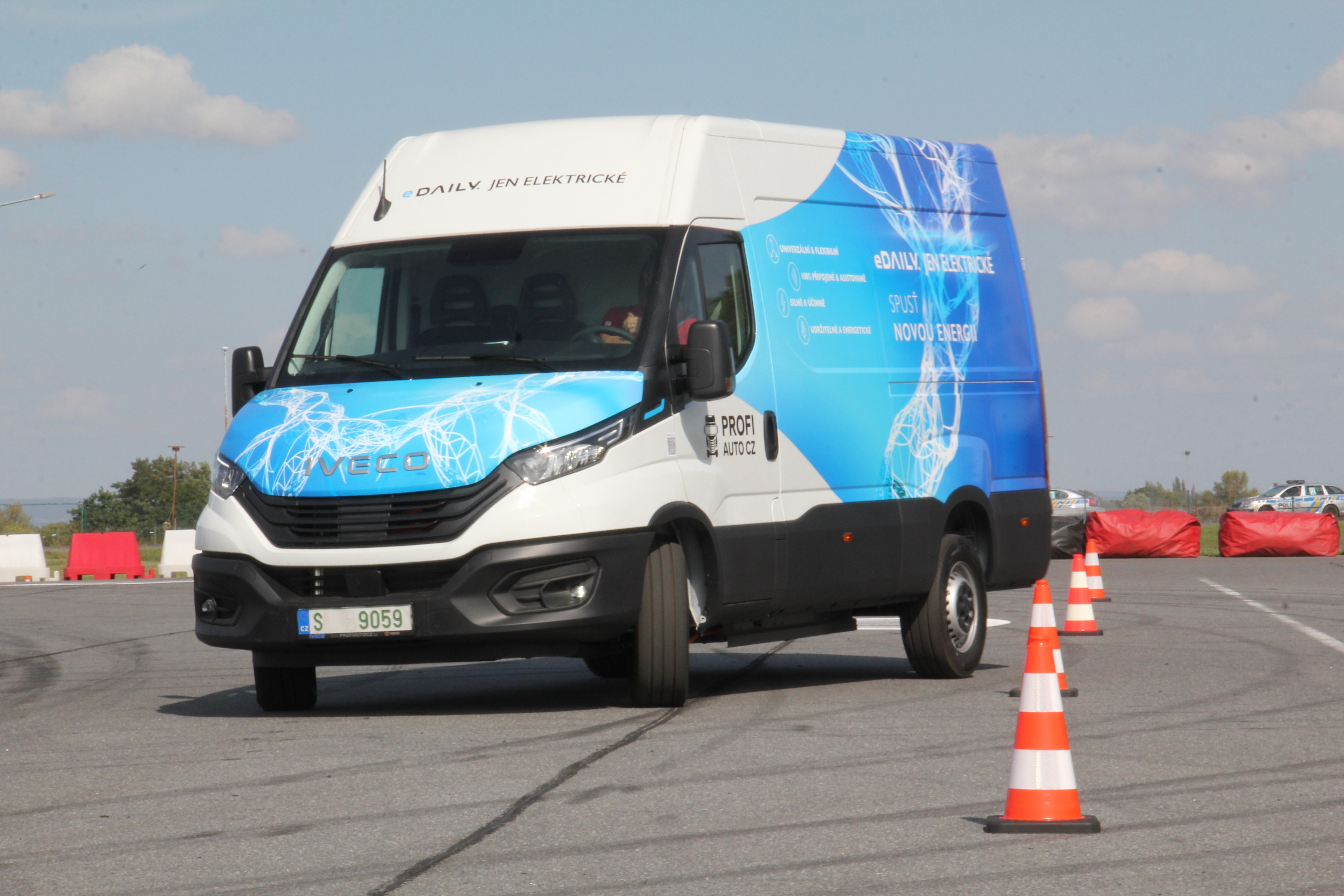 IVECO eDaily vítězí ve velkém kurýrním spotřebitelském testu