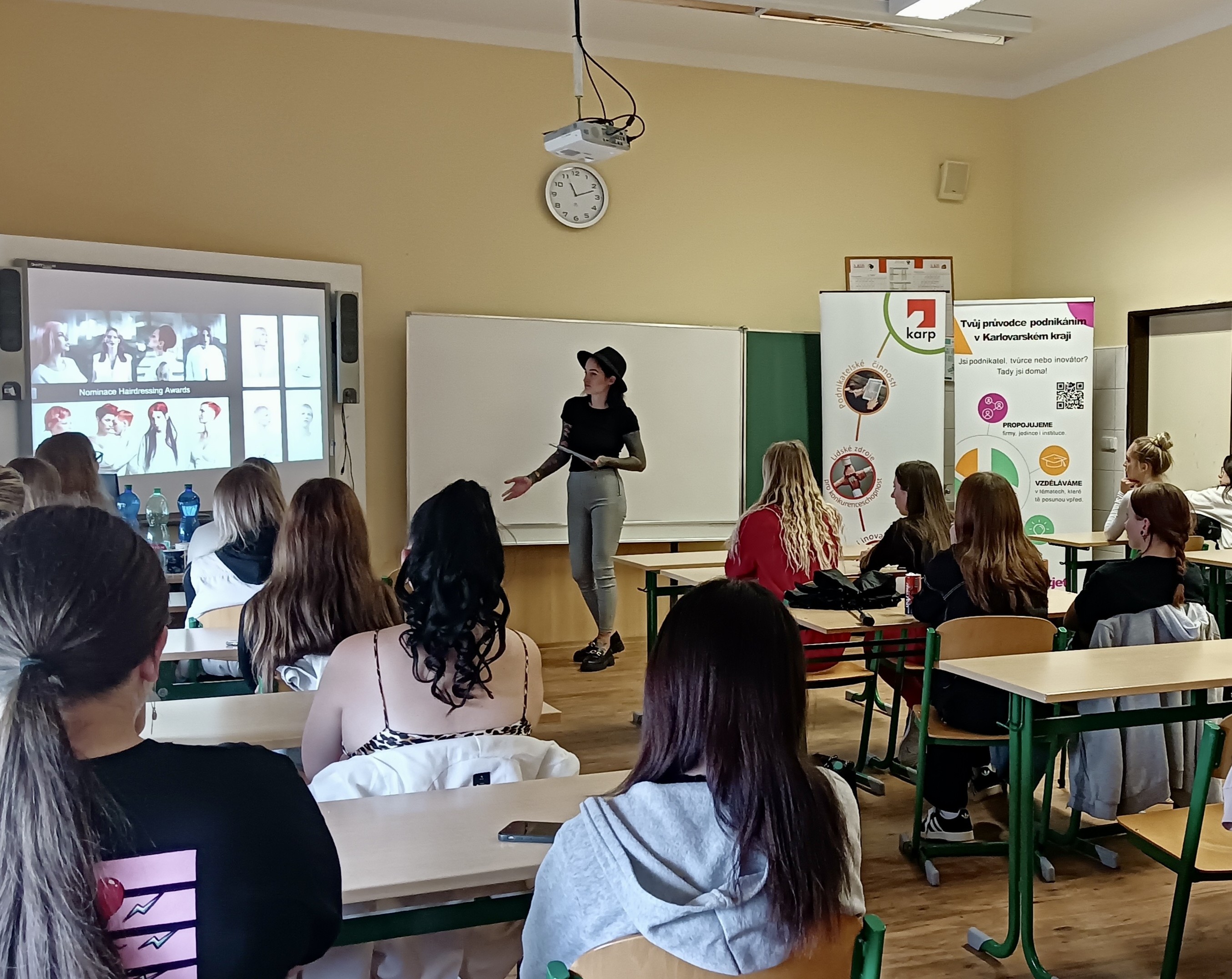 Time4Business propojuje studenty a podnikatele Karlovarského kraje