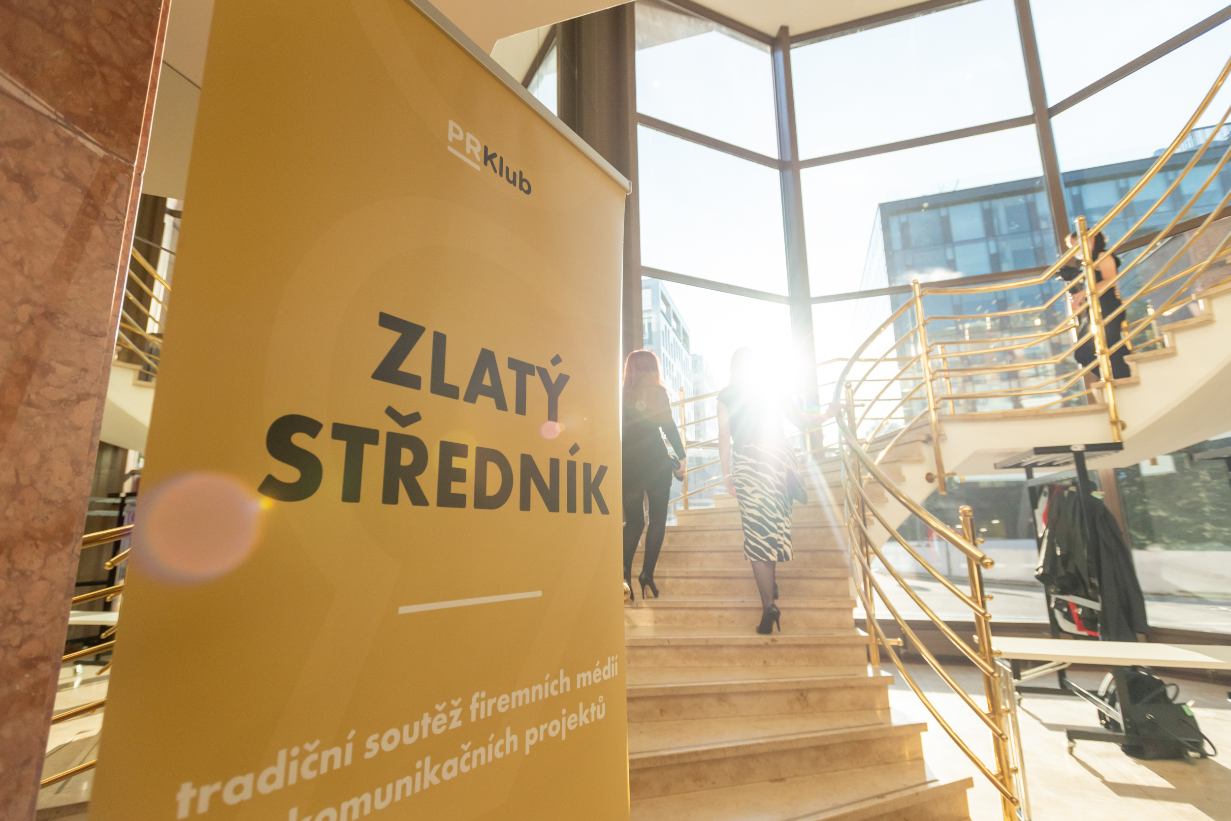 Největší komunikační soutěž v Česku Zlatý středník právě odstartovala