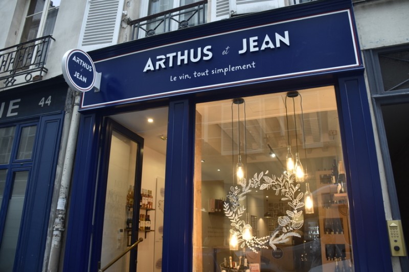 Rénovation d'un caviste indépendant à Paris