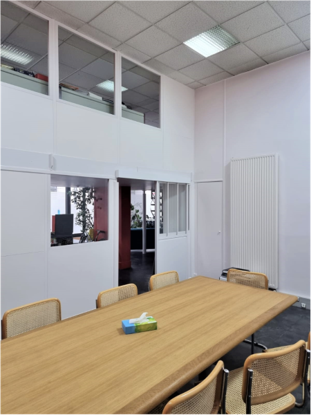 Rénovation d’un bureau parisien : un espace de travail repensé avec style