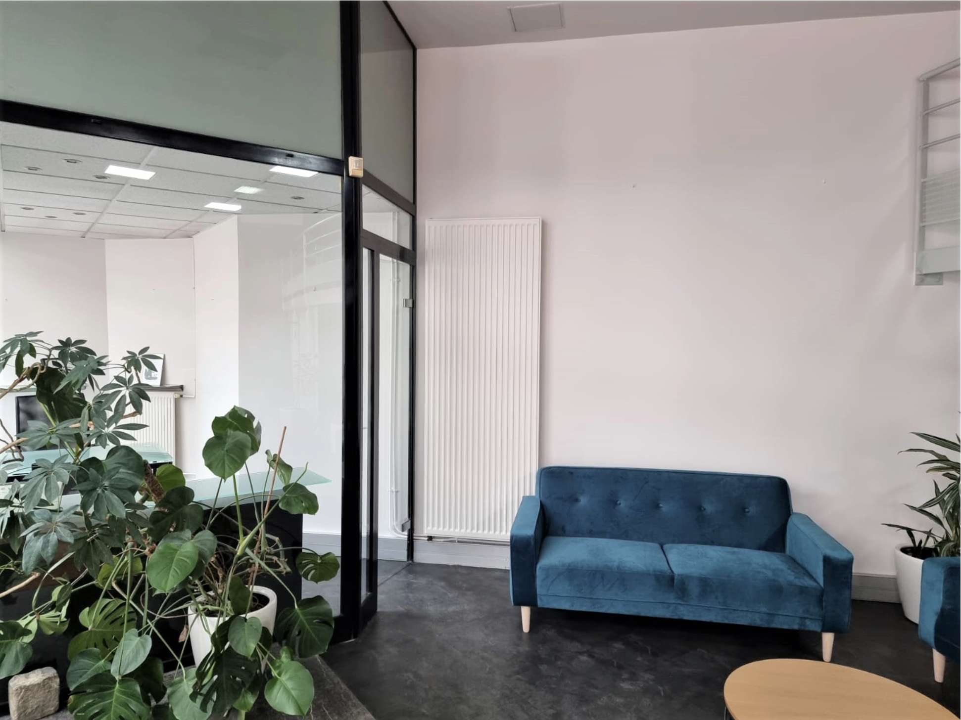 Rénovation d’un bureau parisien : un espace de travail repensé avec style
