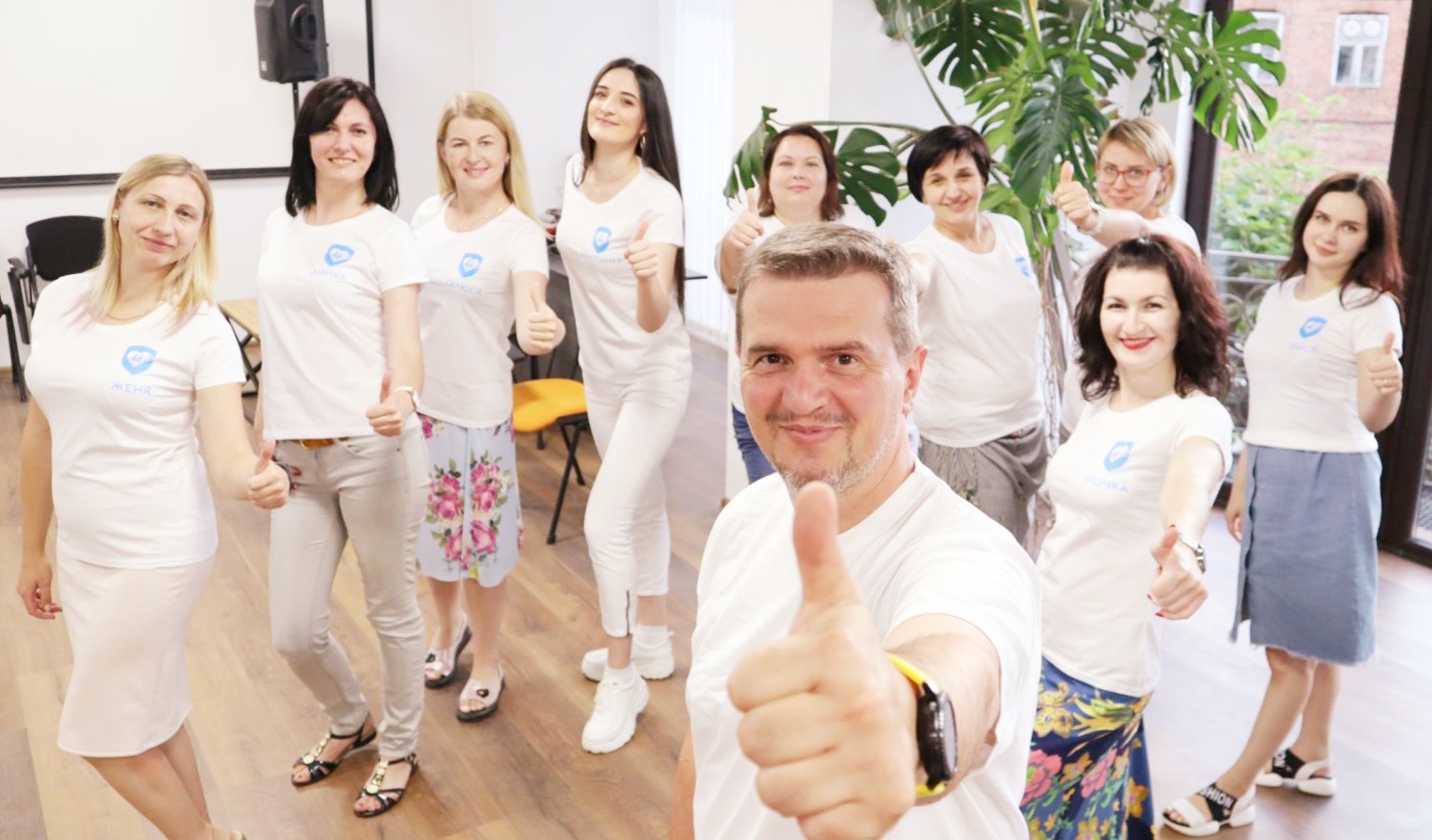 ТОКАРЧУК ОКСАНА МИРОНІВНА