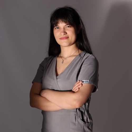 Нєоніца Віталіна Ігорівна